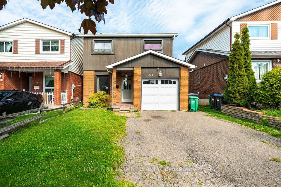 136 Elderwood Place, Brampton, ON L6V 3N3 – main photo
