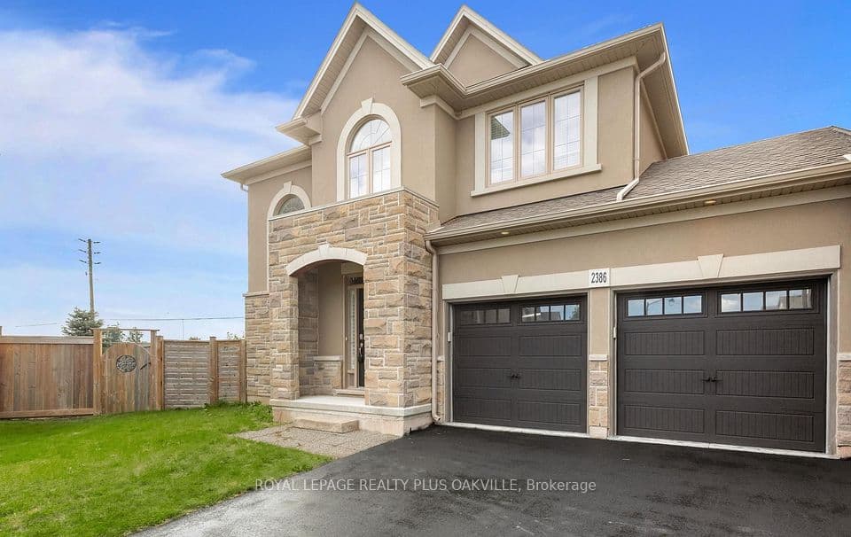2386 Natasha Circle, Oakville, ON L6M 1P2 – photo 2