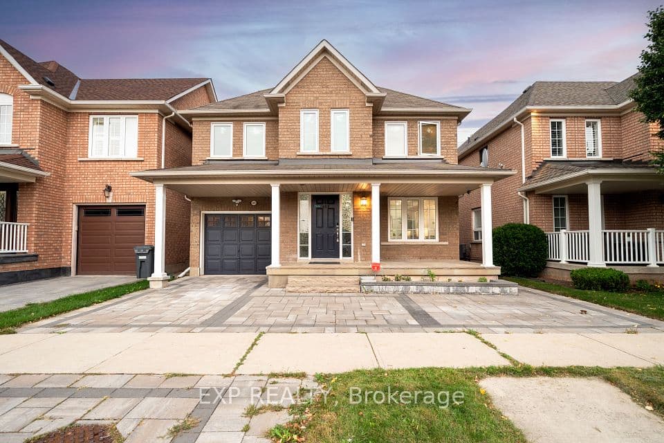 2276 Fairmount Drive, Oakville, ON L6M 5J6 – main photo