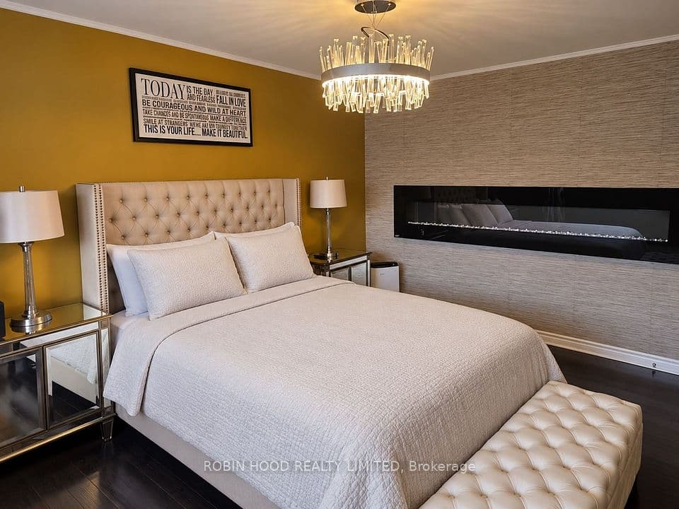 270 Vodden Street, Brampton, ON L6V 2P8 – photo 3
