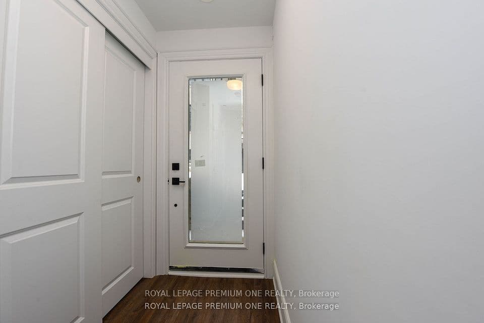 30 Lunar Crescent 55, Mississauga, ON L4M 2R5 – photo 2