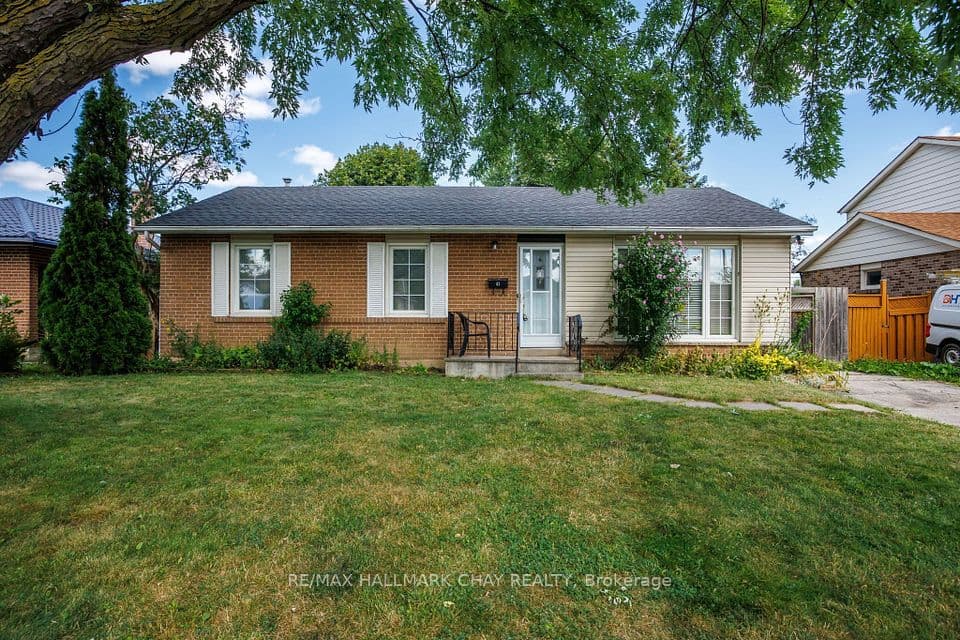 41 Aberdeen Crescent, Brampton, ON L6T 2P8 – main photo