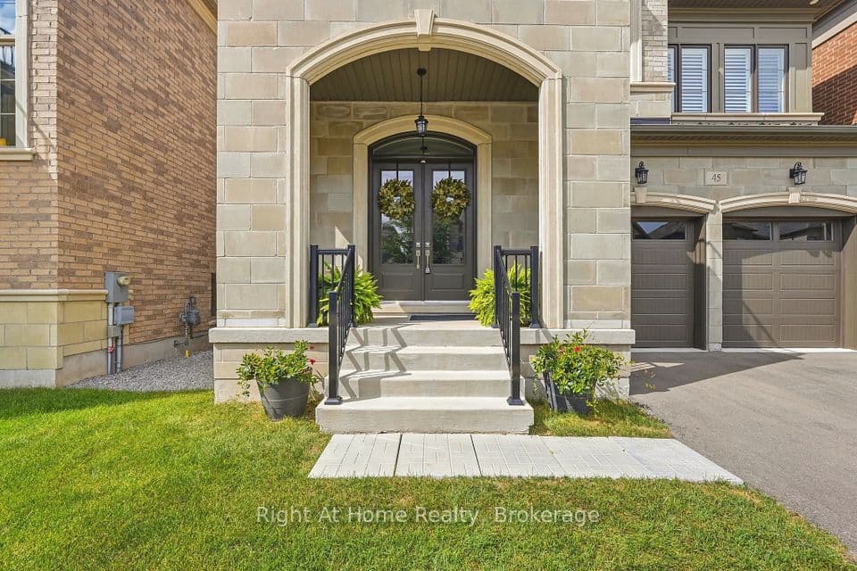 45 Boulton Trail, Oakville, ON L6H 0Z9 – photo 3
