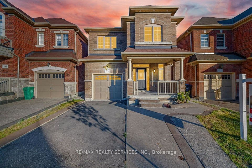 279 Remembrance Road, Brampton, ON L7A 4J5 – main photo
