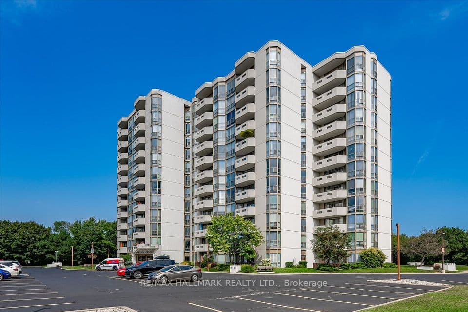 5090 Pinedale Avenue 1106, Burlington, ON L7L 3V8 – main photo