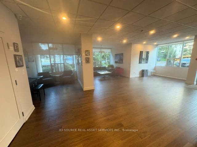 50 Quebec Avenue 1102, Toronto, ON M6P 4B4 – photo 2
