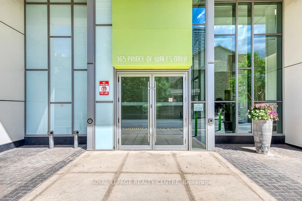 365 Prince Of Wales Drive 1105, Mississauga, ON L5B 0G6 – photo 2