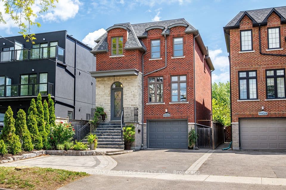 1113B Islington Avenue, Toronto, ON M8Z 4S3 – main photo