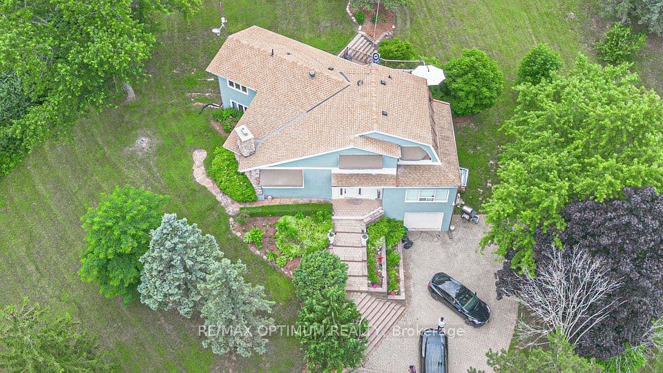 10799 15 Side Road, Halton Hills, ON L7G 4S6 – main photo