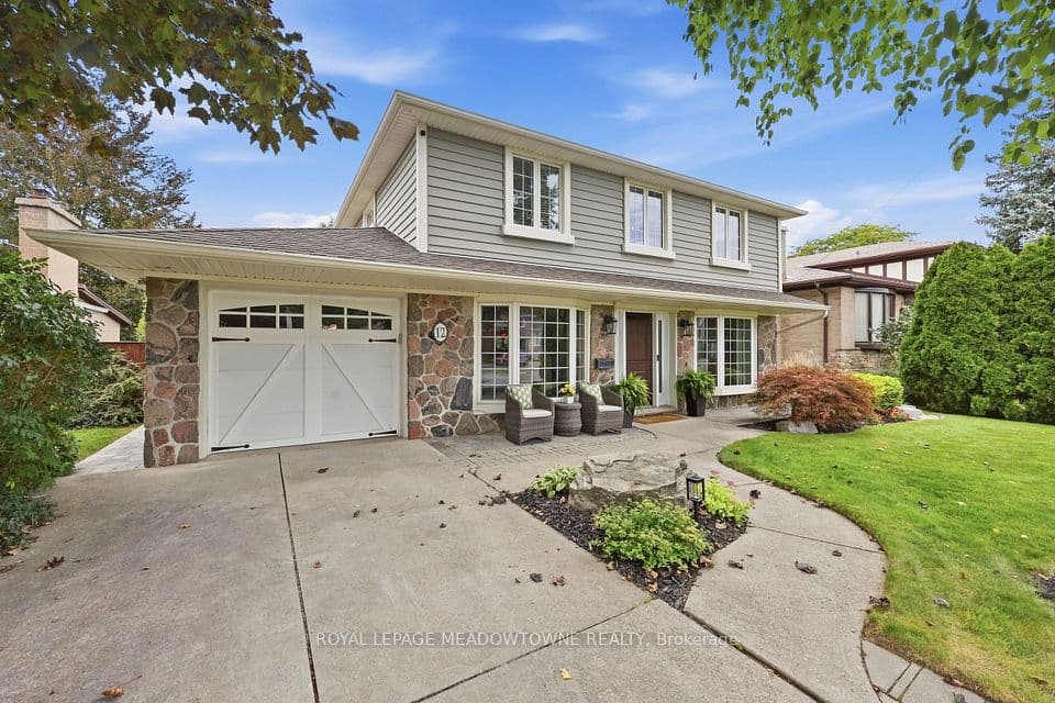 12 Cheltenham Court, Brampton, ON L6W 1J3 – photo 2