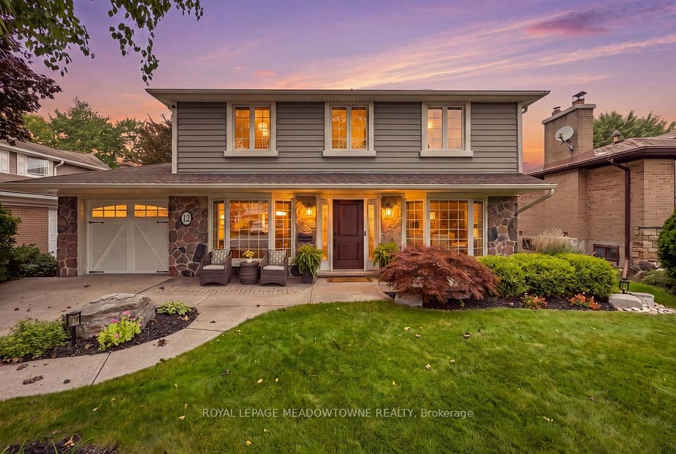 12 Cheltenham Court, Brampton, ON L6W 1J3 – main photo