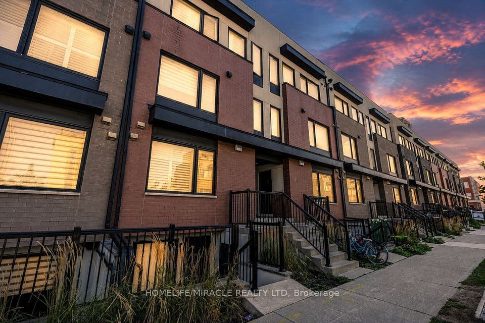 161 William Duncan Road 8, Toronto, ON M3K 0B9 – photo 3