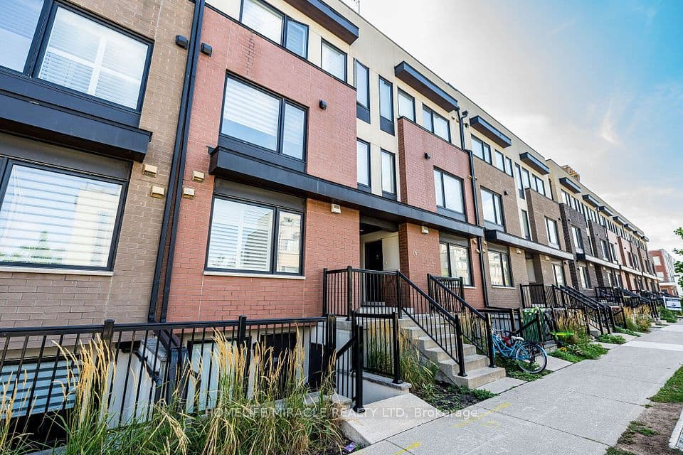 161 William Duncan Road 8, Toronto, ON M3K 0B9 – photo 2