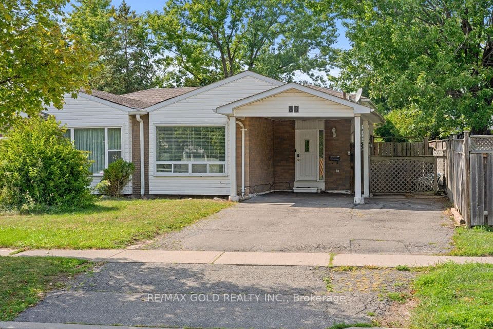 88 Goldcrest Road, Brampton, ON L6S 1G8 – main photo
