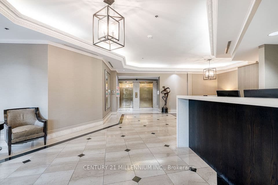 1 Belvedere Court 1506, Brampton, ON L6V 4M6 – photo 2
