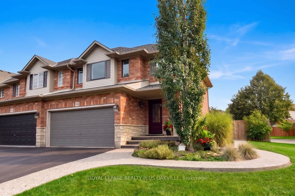 546 Sandcherry Drive, Burlington, ON L7T 4L6 – photo 3