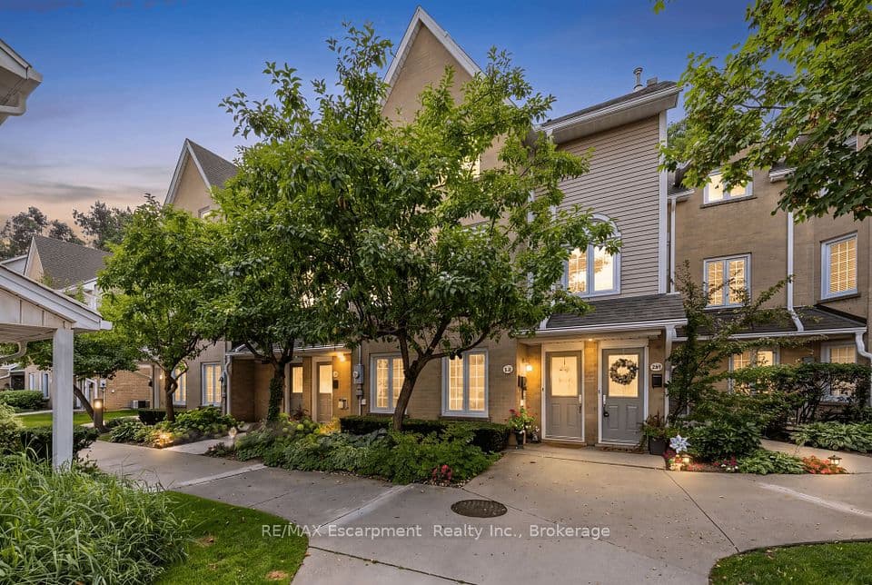 2110 Cleaver Avenue 218, Burlington, ON L7M 3Z3 – photo 2