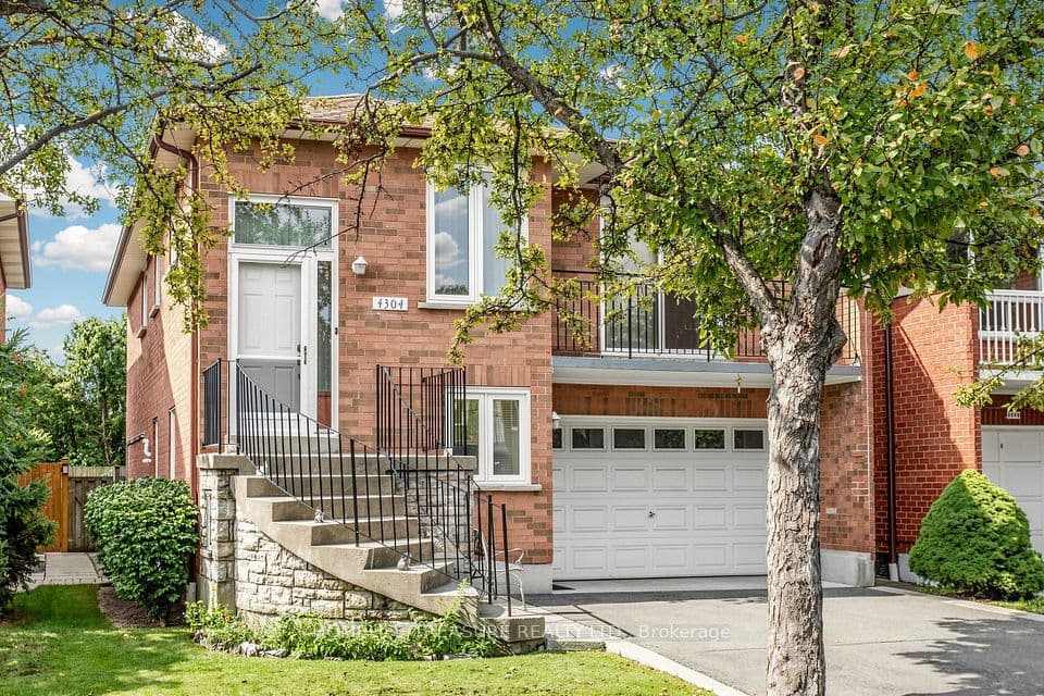 4304 Curia Crescent, Mississauga, ON L4Z 2X4 – photo 2