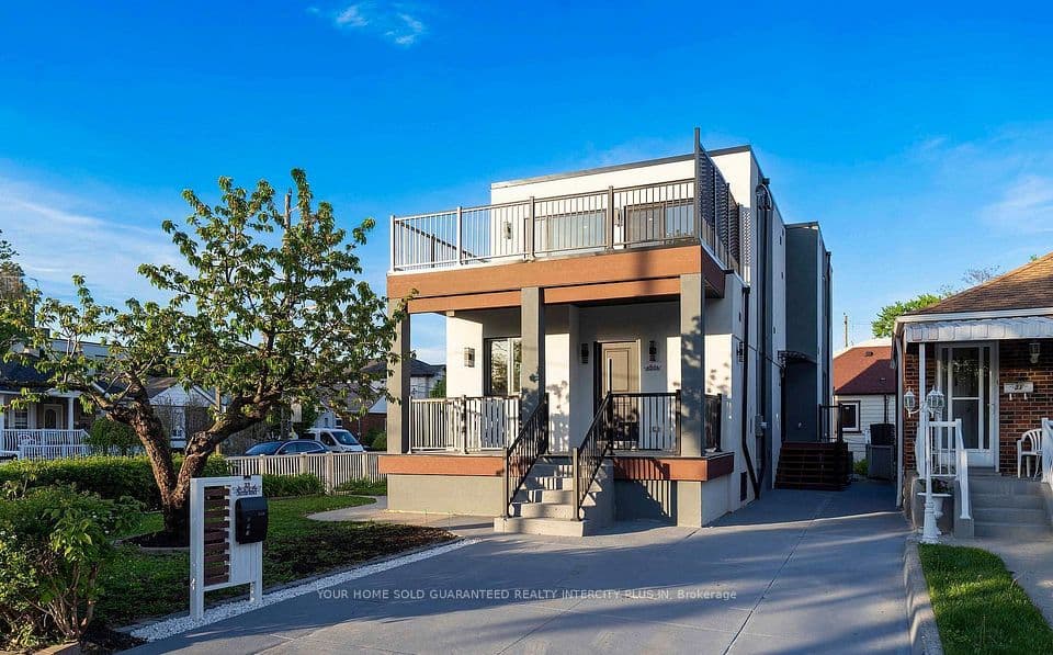 33 Landour Avenue, Toronto, ON M6M 4J3 – main photo