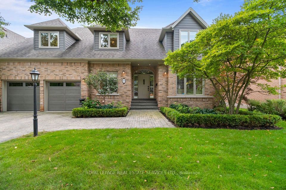 39 Rockingham Drive, Toronto, ON M9A 1P5 – photo 3