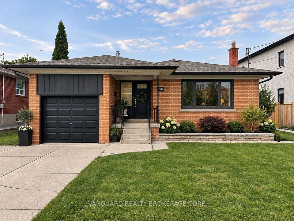 150 Spalding Road, Toronto, ON M3K 1K4 – main photo