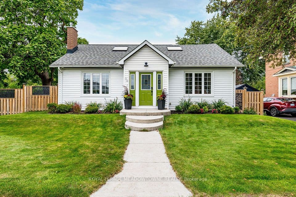 32 Craig Street, Brampton, ON L6Y 1J1 – main photo