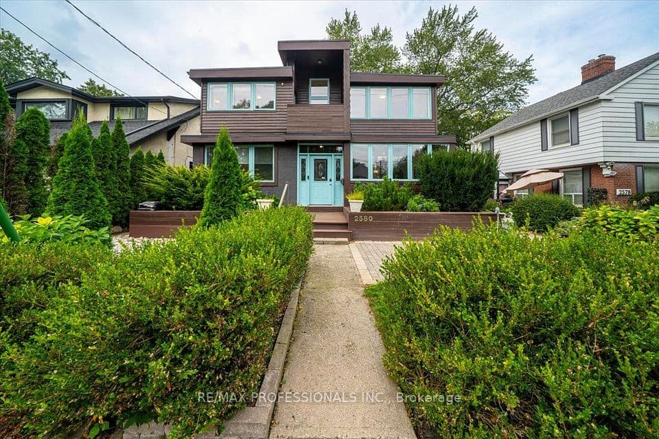 2580 Lake Shore Boulevard W, Toronto, ON M8V 1G2 – photo 2