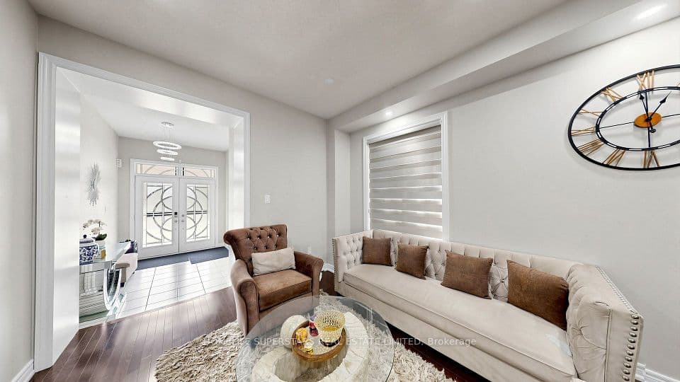 18 Oconnor Crescent, Brampton, ON L7A 5A6 – photo 3