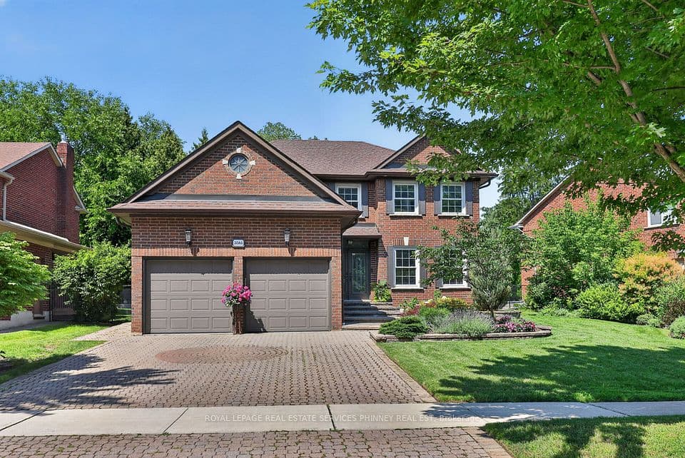 3861 Promontory Crescent, Mississauga, ON L5L 3N4 – main photo