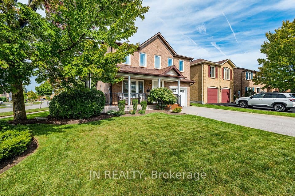 2 Nimrod Crescent, Brampton, ON L6S 4T8 – main photo