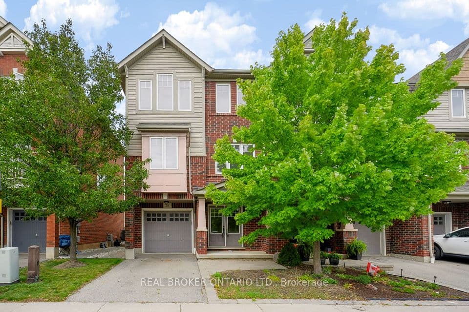 3050 Rotary Way 28, Burlington, ON L7M 0G8 – main photo
