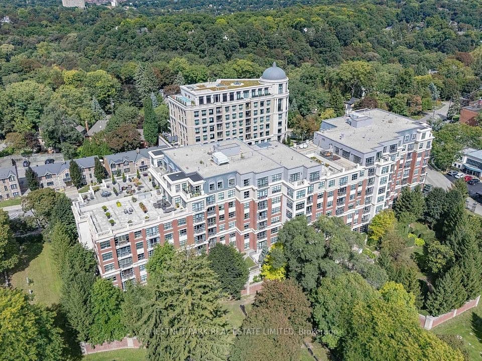 2855 Bloor Street W 311, Toronto, ON M8X 3A1 – main photo