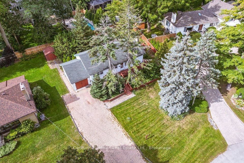 2013 Deramore Drive, Oakville, ON L6J 2P6 – main photo