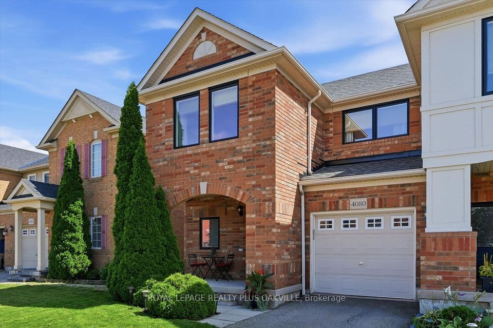 4080 Donnic Drive, Burlington, ON L7M 0A5 – photo 2