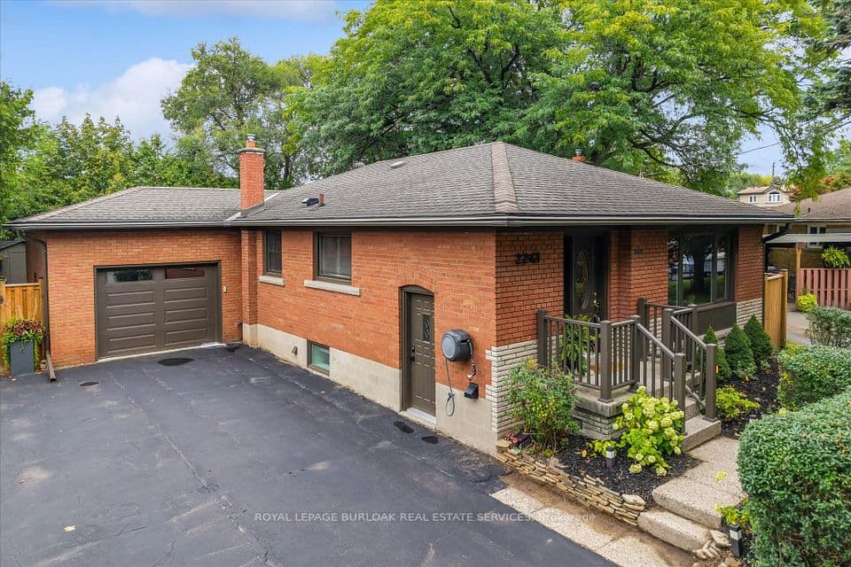2241 Joyce Street, Burlington, ON L7R 2B6 – photo 3