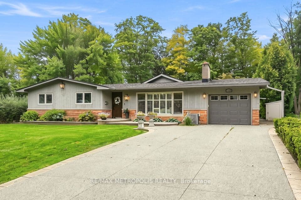1228 Elgin Crescent, Oakville, ON L6H 2J7 – main photo
