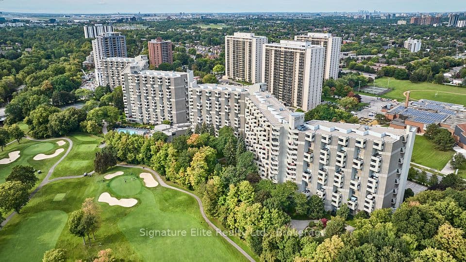 288 Mill Road C35, Toronto, ON M9C 4X7 – main photo