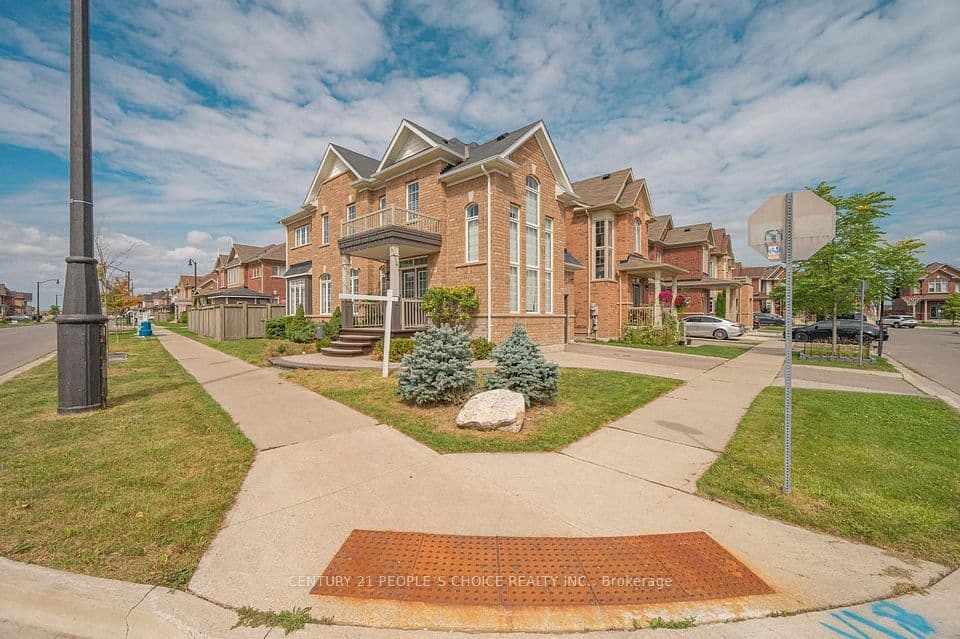 359 Robert Parkinson Drive, Brampton, ON L7A 0G1 – photo 3
