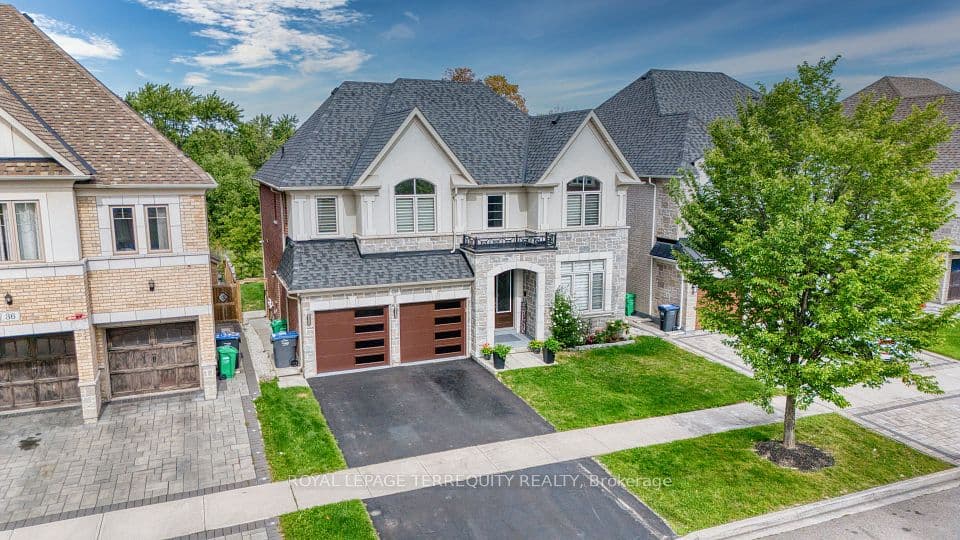 38 Rhapsody Crescent, Brampton, ON L6P 4E8 – main photo