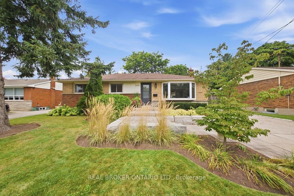 505 Enfield Road, Burlington, ON L7T 2X5 – main photo