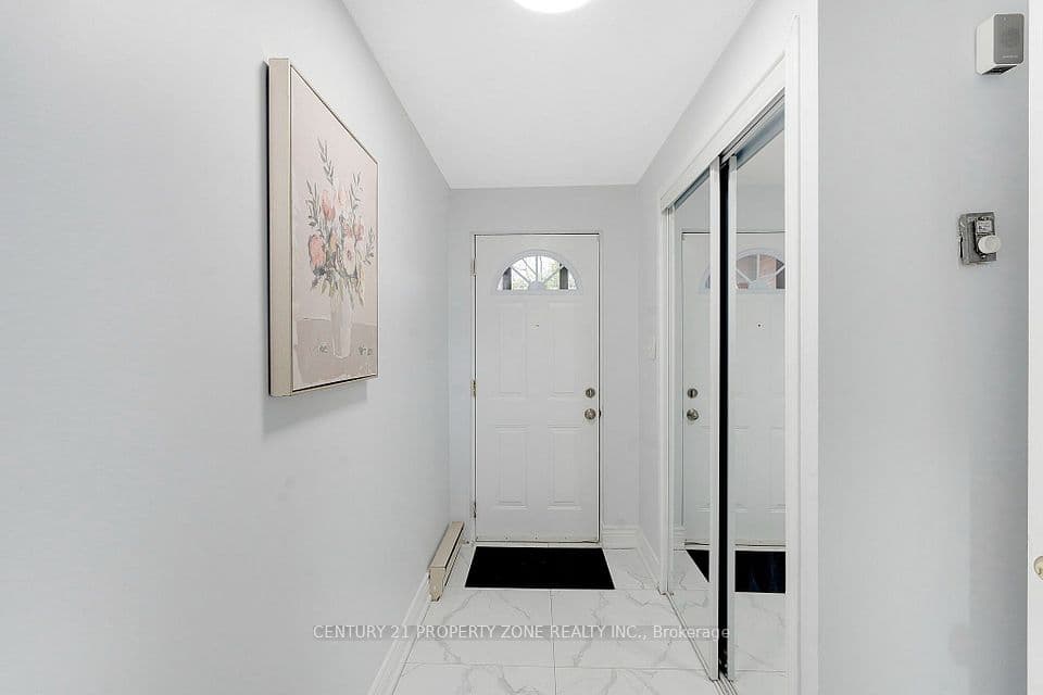 5 Briar Path, Brampton, ON L6T 2A2 – photo 2