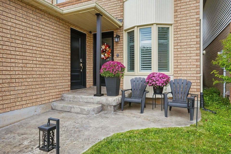 23 Lasby Lane, Halton Hills, ON L7J 2W9 – photo 3