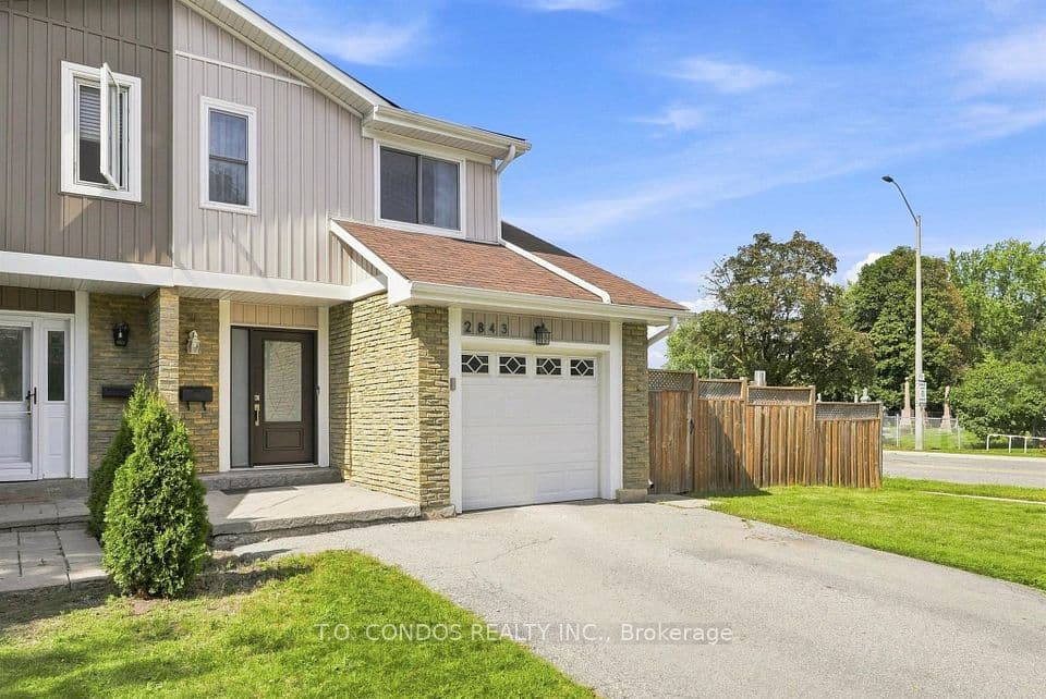 2843 Arvida Circle, Mississauga, ON L5N 1R4 – photo 3