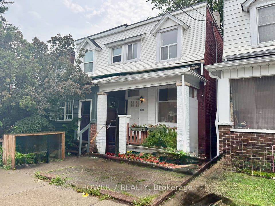 810 Ossington Avenue, Toronto, ON M6G 3V1 – photo 3