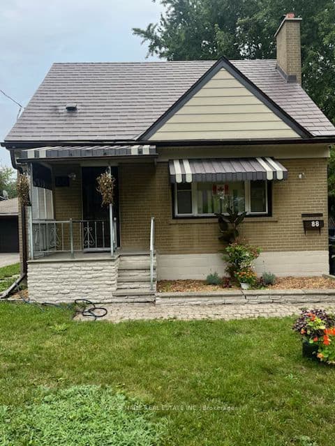 88 Mccaul Street, Brampton, ON L6V 1J3 – main photo