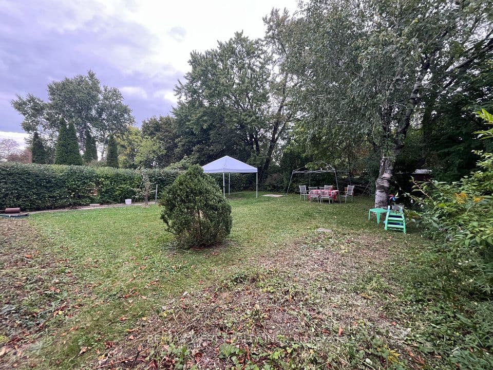 49 Braddock Road, Toronto, ON M9W 5H6 – photo 2