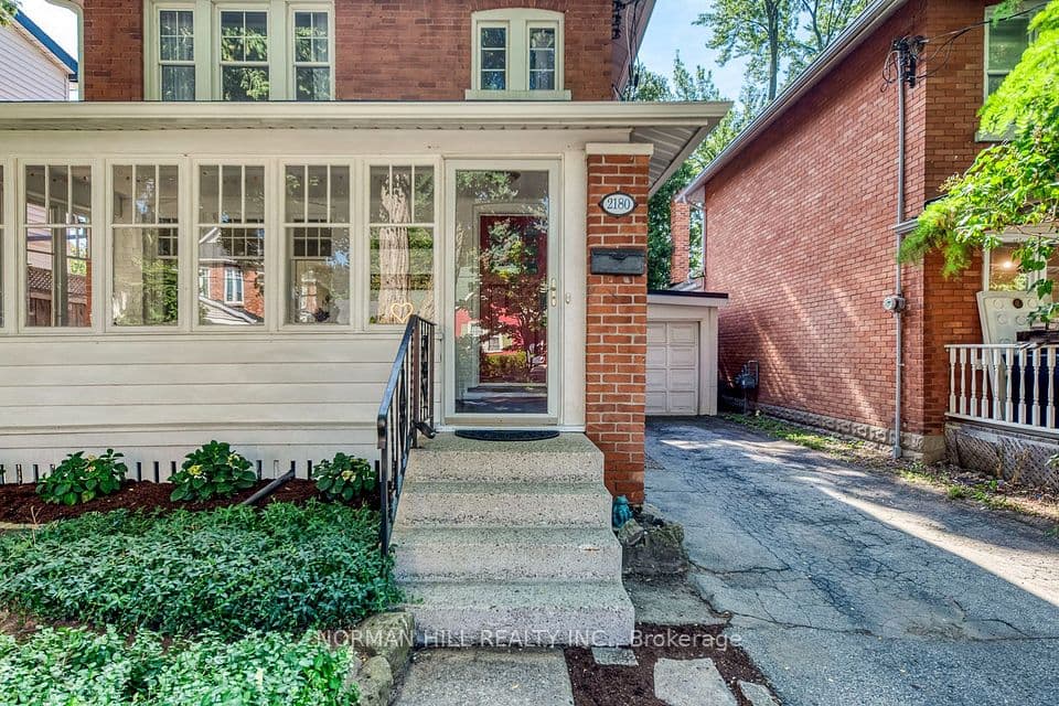 2180 Caroline Street, Burlington, ON L7R 1M3 – photo 3