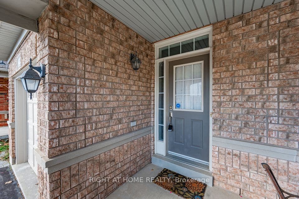 1219 Houston Drive, Milton, ON L9T 6G3 – photo 2