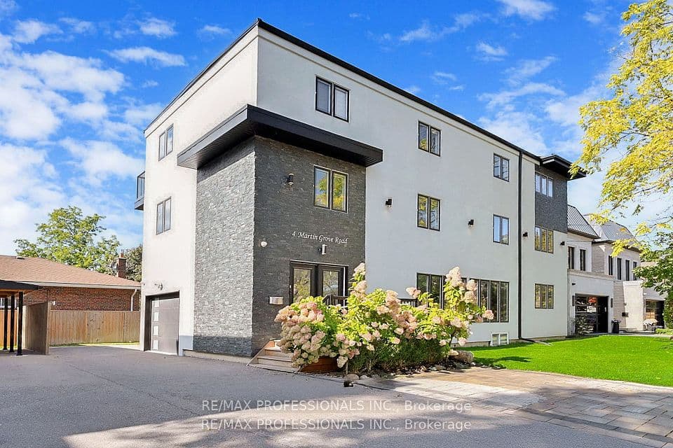 4 Martin Grove Road, Toronto, ON M9B 4J9 – main photo