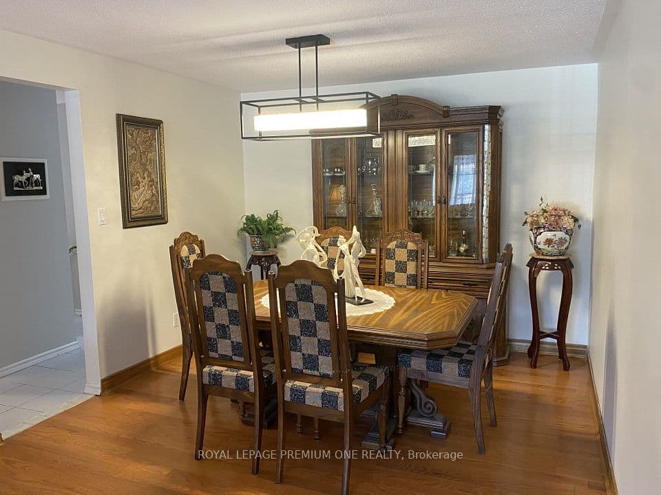55 Husband Drive, Toronto, ON M9L 1J8 – photo 3